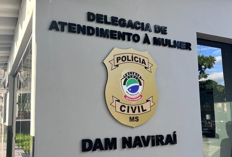 Mulher é encontrada morta com sinais de feminicidio em casa; companheiro é o principal suspeito