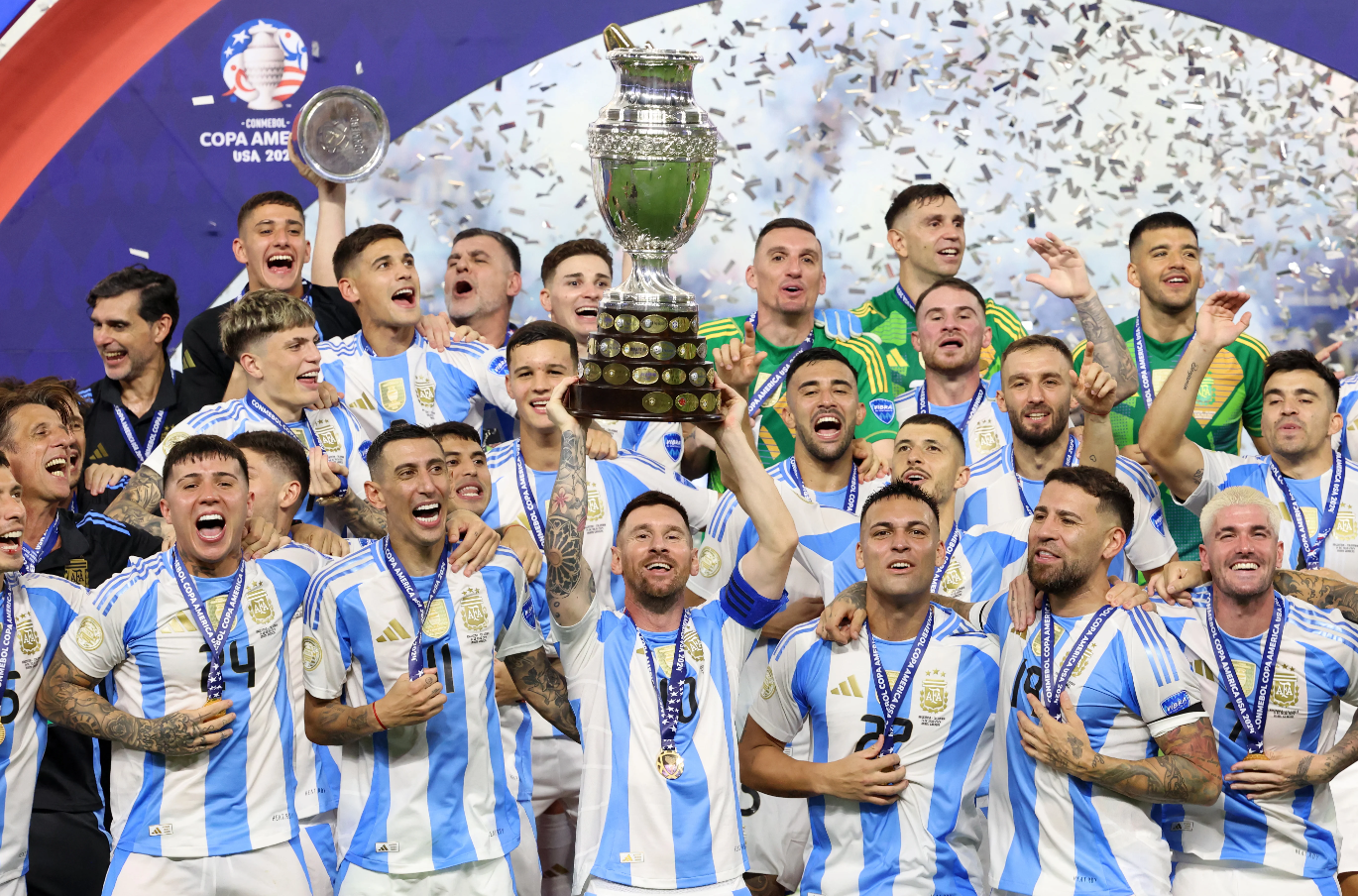 Argentina, Inglaterra e Portugal entram em campo no encerramento da fase de grupos da Copa do Mundo