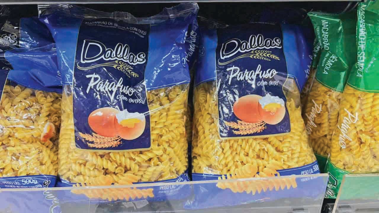 Macarrão fica até 14% mais barato, mas variações na cesta básica ainda exigem pesquisa
