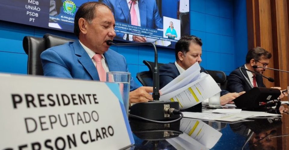 Deputados da Assembleia Legislativa devem apreciar e votar cinco matérias durante a Ordem do Dia.|Foto: Luciana Nassar/ALEMS