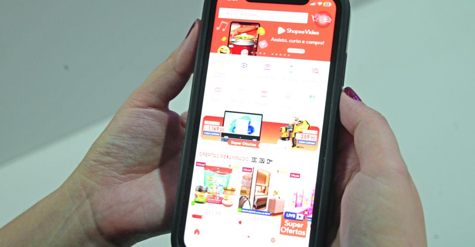 Plataformas digitais de compras on-line Shopee e Shein e agora Tik Tok Shop - Foto: Nilson Figueiredo